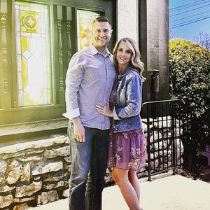 Meet your Posher, Casey